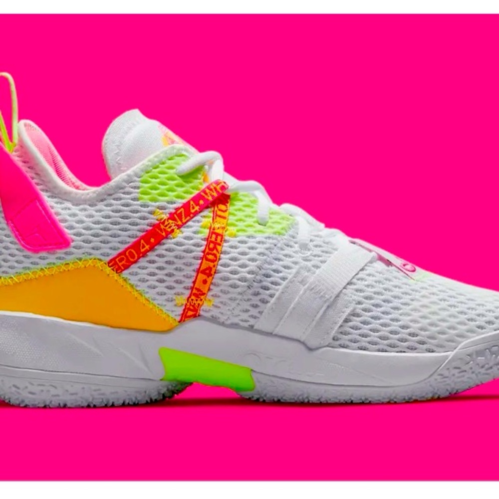 “NWOB” Jordan’s Why Not? ZerO.4 Summertime fresh sneakers!!